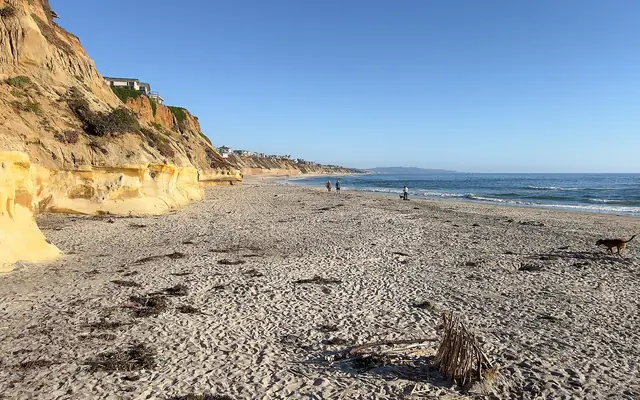Sand, bluffs and ocean at the north end of Solana Beach